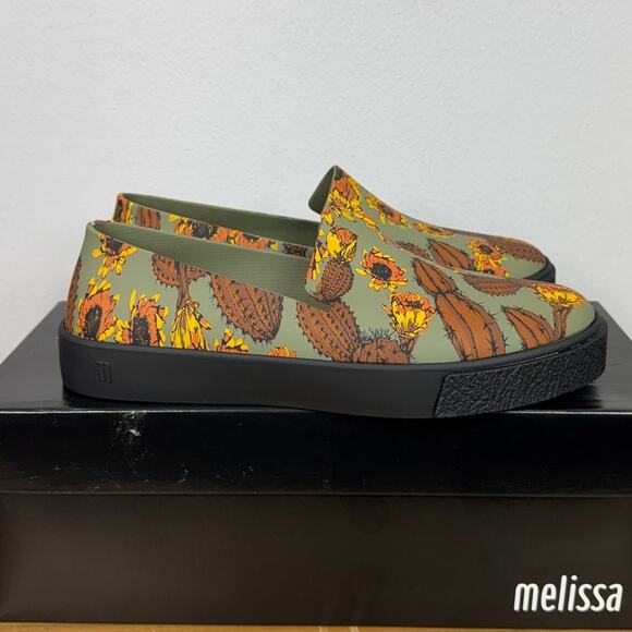 New Melissa Ground III AD Slip-On Sneaker in Brown/Green PVC Women's Size 6 - Picture 5 of 10
